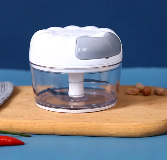 Easy Crush Garlic Chopper